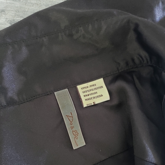 Black Detailed D&B Dressy Button Down - Picture 3 of 3